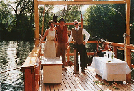 Schollsche Fähre: Hochzeit Tomate