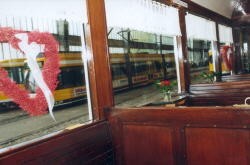Heiraten in der Straßenbahn