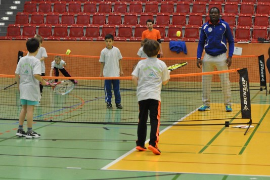 Die Kinder lernten beim ersten Tag der Talente in der RWE-Sporthalle verschiedene Sportarten unter qualifizierter Anleitung kennen. 