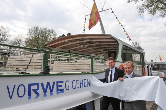 RWE Deutschland engagiert sich mit einem zweijährigen Sponsoringvertrag bei der Weißen Flotte. 25.04.2013 Foto: Walter Schernstein