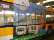 MVG (be)fördert Bildung in Mülheim. Sie befördert seit Februar 2013 nicht nur SchülerInnen in Mülheim von A nach B, sondern auch das TrafficBoard mit dieser wichtigen Botschaft, der Internetadresse und dem QR-code. 