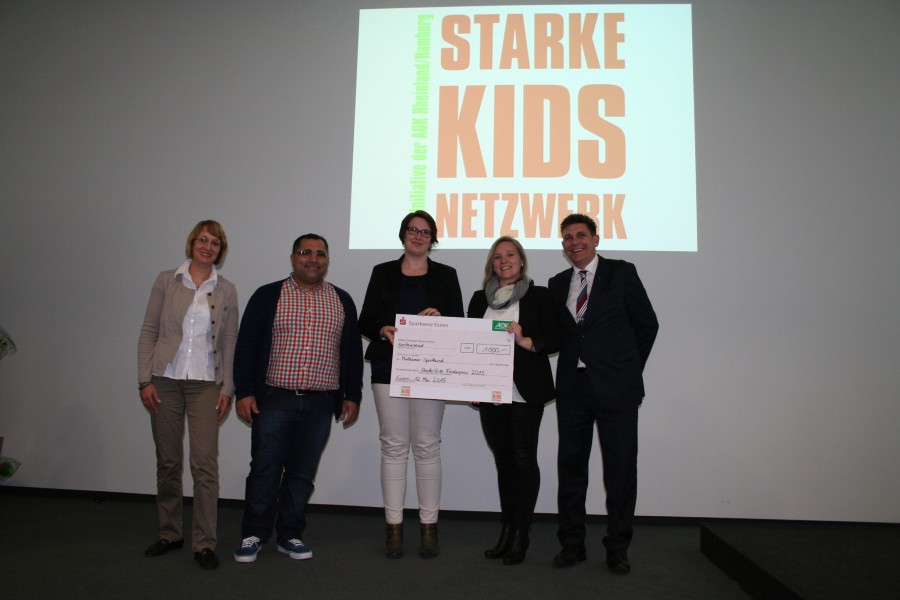 Das Mülheimer Programm Sport vor Ort belegte den 2. Platz des Starke Kids Netzwerk Förderpreises der AOK Rheinland/Hamburg.