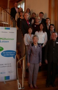 Projektstart: Mülheimer Lotsen sorgen für gute Nachbarschaft - niemand soll mit seinen Fragen alleine bleiben!