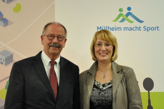 Mülheim macht Sport: Der MSB-Vorsitzende Prof. Dr. Werner Giesen und Martina Ellerwald Leiterin des MSS