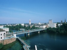Panoramabild Schloßbrücke und Ruhr