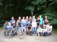 Die Schüler der Klasse 6 d der Luisenschule fuhren Fahrrad für den guten Zweck.