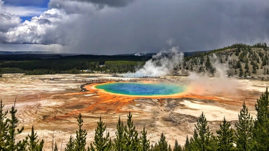 Geothermale Quelle Geysire im Yellowstone Nationalpark. Geotherme, Erdwärme - Pixabay