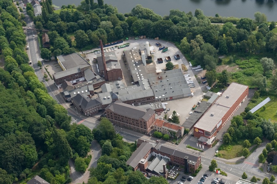 Luftbild vom Gelände der Lederfabrik Lindgens - Walter Schernstein