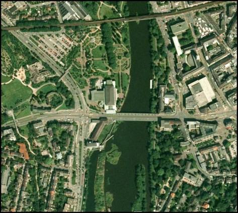 Luftbild Schloßbrücke