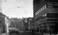 Das 1928 errichtete Woolworth-Gebäude (rechts) in Mülheim an der Ruhr - Quelle/Autor: Medienkompetenzzentrum