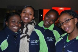 Der Freundeskreis Südafrika sucht für sein Austauschprogramm Gastfamilien in Deutschland, die für vier Wochen beziehungsweise sechs Wochen einen südafrikanischen Jugendlichen aufnehmen. - Freundeskreis Südafrika