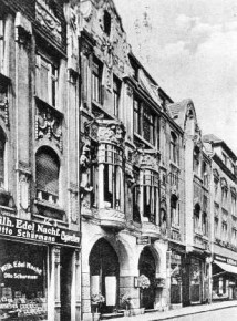 Das 1906 eingeweihte Gebäude des Zentralhallentheaters in der Leineweberstraße mit Theatersaal, Restaurant und Theatercafé