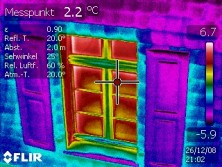 Thermografie - Wärmebildaufnahme eines Gebäudes-1