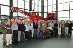 Einmal im Jahr findet ein Treffen der Pensionäre der Feuerwehr Mülheim statt. In gemütlicher Runde werden hier alte Geschichten erzählt.