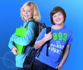 Zwei Schulkinder mit Rucksäcken. Für eine gute schulische Bildung! Quelle/Autor: Bildungsbüro