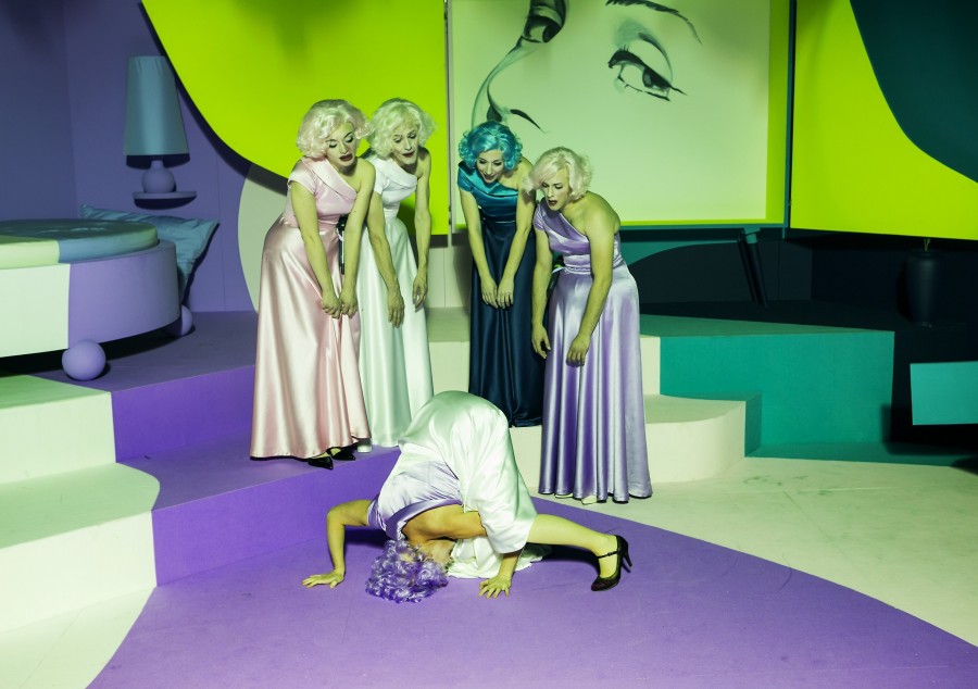 Prinzessin Hamlet von E. L. Karhu in der Inszenierung des Schauspiel Leipzig - Foto: Rolf Arnold