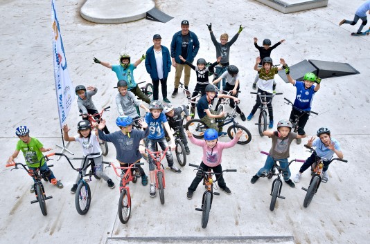Viel Action beim BMX-Camp: 20 Kinder und Jugendliche ab 10 Jahren nahmen am BMX-Camp des Jugendprojekts TrendSport teil.