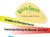 Flyer Sommerferienprogramm Kunstmuseum Mülheim an der Ruhr. Das Bild zeigt Fragmente von bunten Plexiglas-Scheiben und eine gelbe Palette mit dem Schriftzug KuraTeens sowie Informationen zur Anmeldung.
