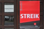 Streik - Stadtverwaltung, Rathaus. 07.03.2012 Foto: Walter Schernstein