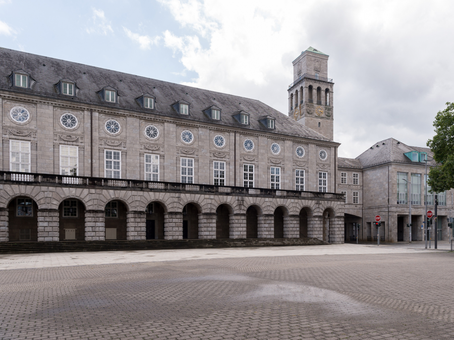 Blick auf das Historische Rathaus und den Rathausmarkt. - Helen Grebe, Onlineteam - Referat I