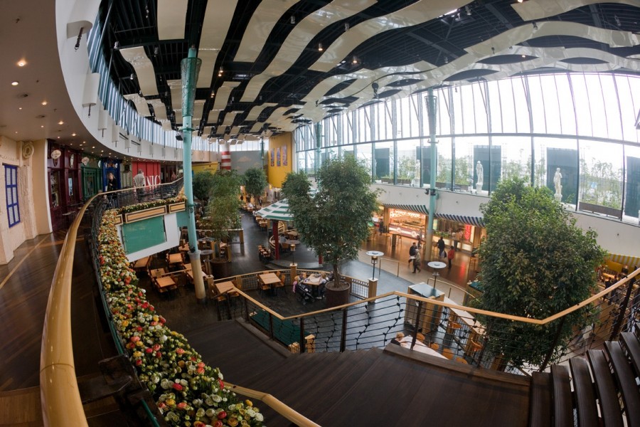 Shopping in RheinRuhrZentrum: Es erwarten Sie über 200 Geschäfte und Dienstleister, Cafes, Kneipen und Restaurants - Redakteur