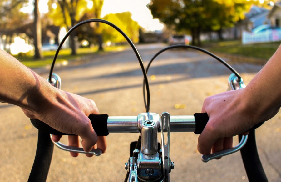 Radfahrerperspektive, Fahrradlenker, Stadtradeln - Radeln für ein gutes Klima - Pixabay