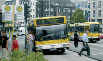 Öffentlicher Personennahverkehr in Mülheim/Oberhausen, Zentrale Haltestelle Stadtmitte Quelle/Autor: Amt für Umweltschutz Öffentlicher Personennahverkehr in Mülheim/Oberhausen, Zentrale Haltestelle Stadtmitte