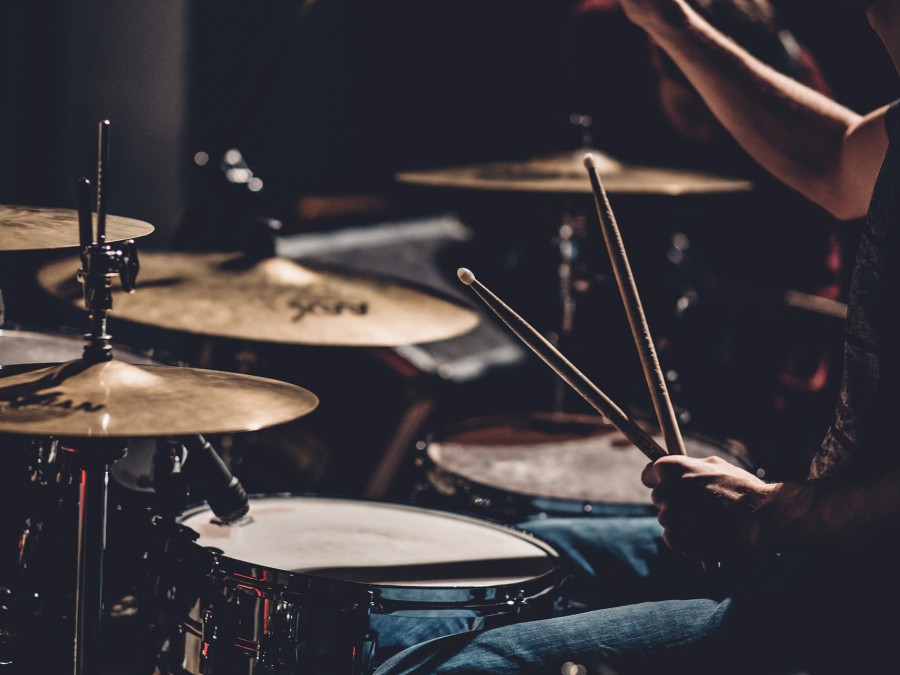 Das Schlagzeug ist eines der Schlaginstrumente, die man bei der Musikschule erlernen kann. - Onlineredaktion - Referat I