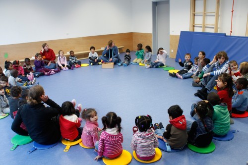 Eröffnung der Kindertagesstätte SieKids Energiezwerge am 6. Dezember 2011. 