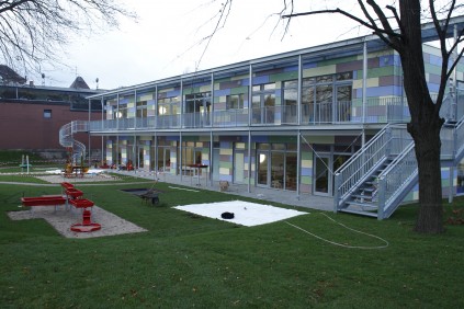 Eröffnung der Kindertagesstätte SieKids Energiezwerge am 6. Dezember 2011. 