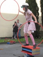 ein Spielplatzfest auf dem Spielplatz Schobes Heide Clown Pauline