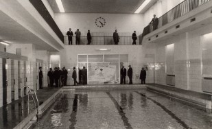Die kleine Schwimmhalle des Stadtbads (1961)