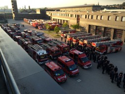 Die Feuerwehr Mülheim erhielt Unterstützung aus ganz NRW.