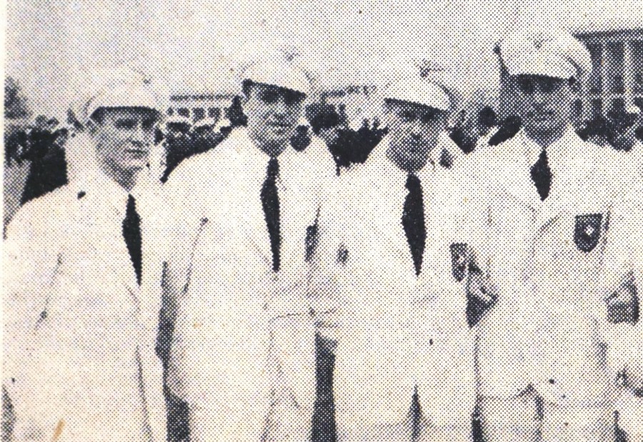 Die Olympioniken Edgar Reinhardt, Hans Keiter, Fritz Schaumburg und Fritz Buchloh bei einem Treffen in Berlin (1936) - Stadtarchiv