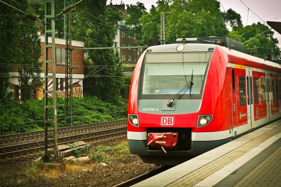 Zugfahrt, öffentliche Verkehrsmittel, ÖPNV, S-Bahn, Fahrkarten, Dienstreise, Tickets, - Pixabay