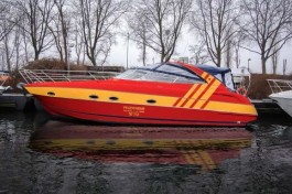 Die Mülheimer Feuerwehr kann für Einsätze auf dem Wasser auch auch spezielle Boote zurückgreifen