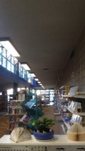 Innenansicht der Stadtteilbibliothek in MH-Heißen