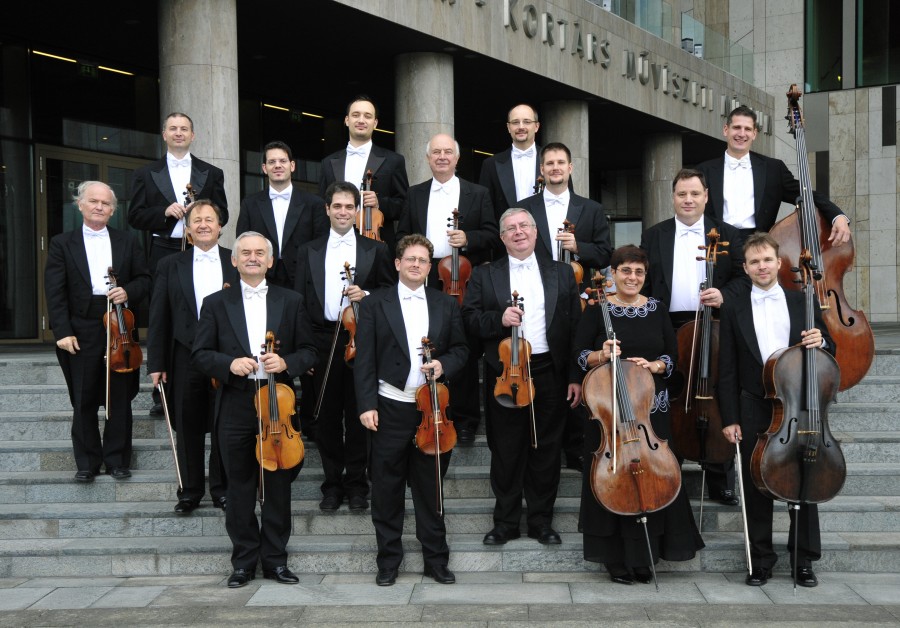Am 20. März 2020 gastiert das Franz Liszt Kammerorchester in der Mülheimer Stadthalle. - Foto: Zsuzsa Peto