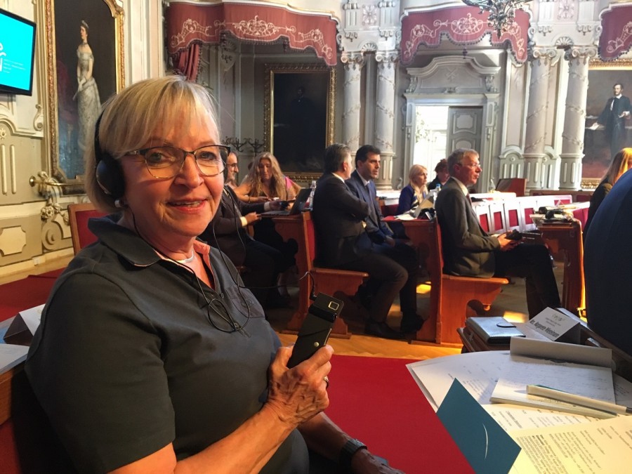 Bürgermeisterin Margarete Wietelmann, die in Vertretung des Oberbürgermeisters mit einer kleinen Delegation an der Veranstaltung teilnahm, während der Vollversammlung der Europapreisträgerstädte im ungarischen Szeged. Die Stadt Mülheim an der Ruhr wurde erneut ins Präsidium gewählt. - Claudia Roos
