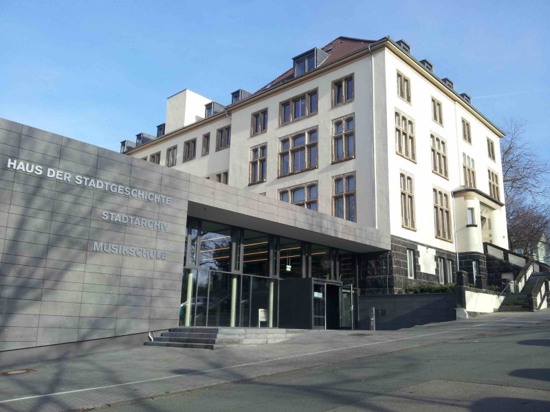 Außenansicht Haus der Stadtgeschichte, Musikschule und Stadtarchiv, Von-Graefe-Straße 37 - Jens Roepstorff
