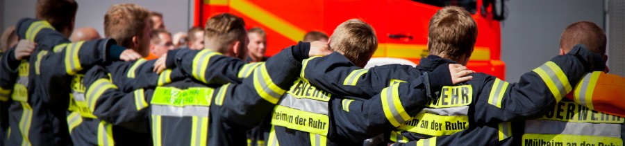 Die Berufsfeuerwehr Mülheim führt regelmäßig Grundausbildungslehrgänge durch