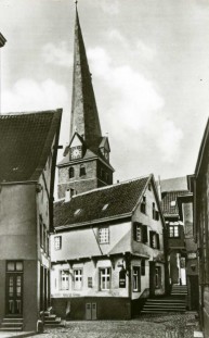 Historische Ansicht der Kettwiger Straße mit der Mausefalle